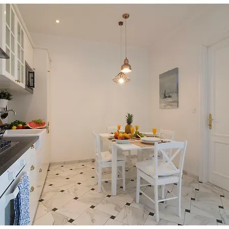 Stylish - Centre Theatre View Apartament Rijeka