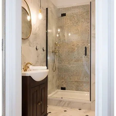 Apartmán Stylish - Centre Theatre View *