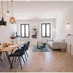 Stylish - Centre Theatre View Apartment Rijeka