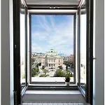 Stylish - Centre Theatre View Rijeka
